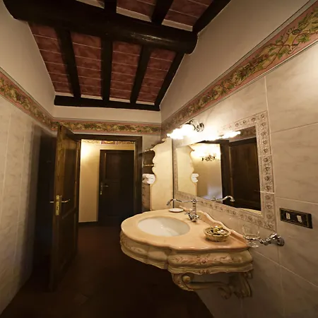 Relais La Corte Dei Papi Кортона