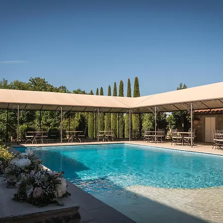 Relais La Corte Dei Papi Otel