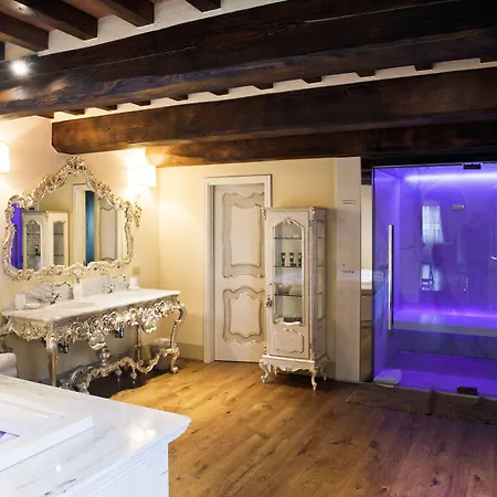 Relais La Corte Dei Papi 5*