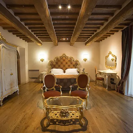 Relais La Corte Dei Papi 5* Кортона