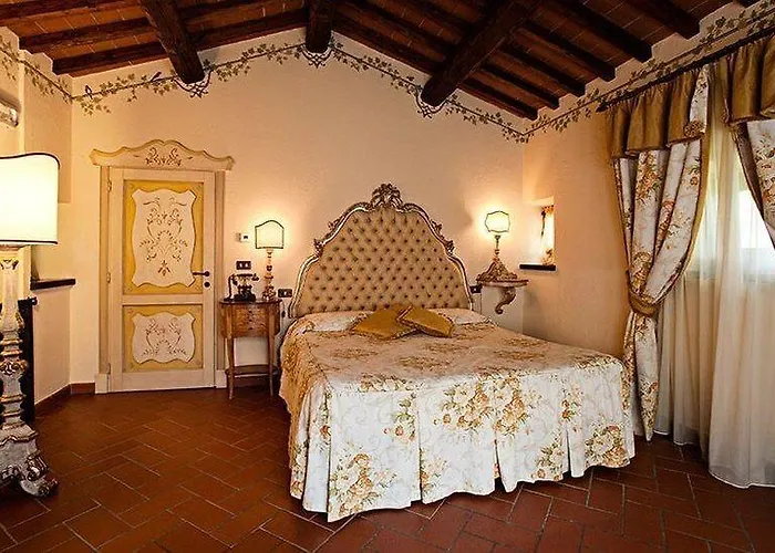 Отель Relais La Corte Dei Papi 5*