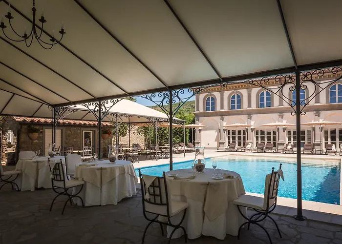 Relais La Corte Dei Papi 5*