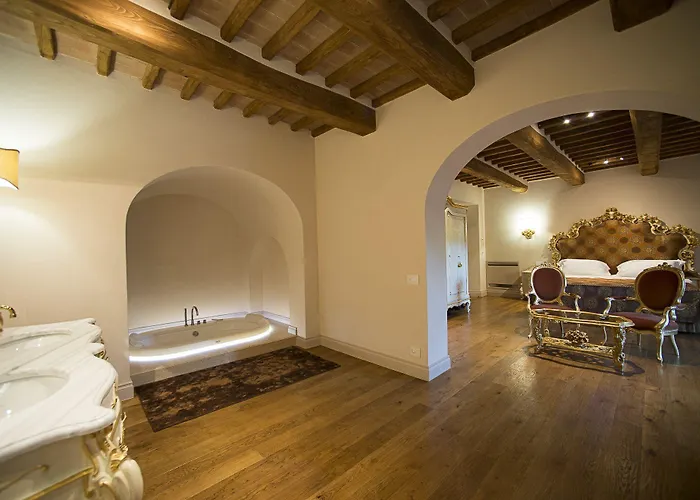 Relais La Corte Dei Papi 5*